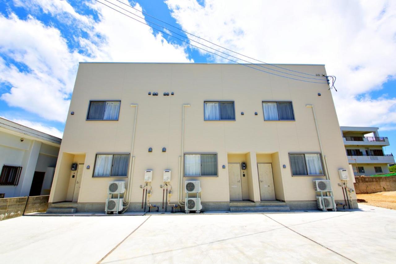 Kurarisu Ohama Apartment Ishigaki  Exterior photo